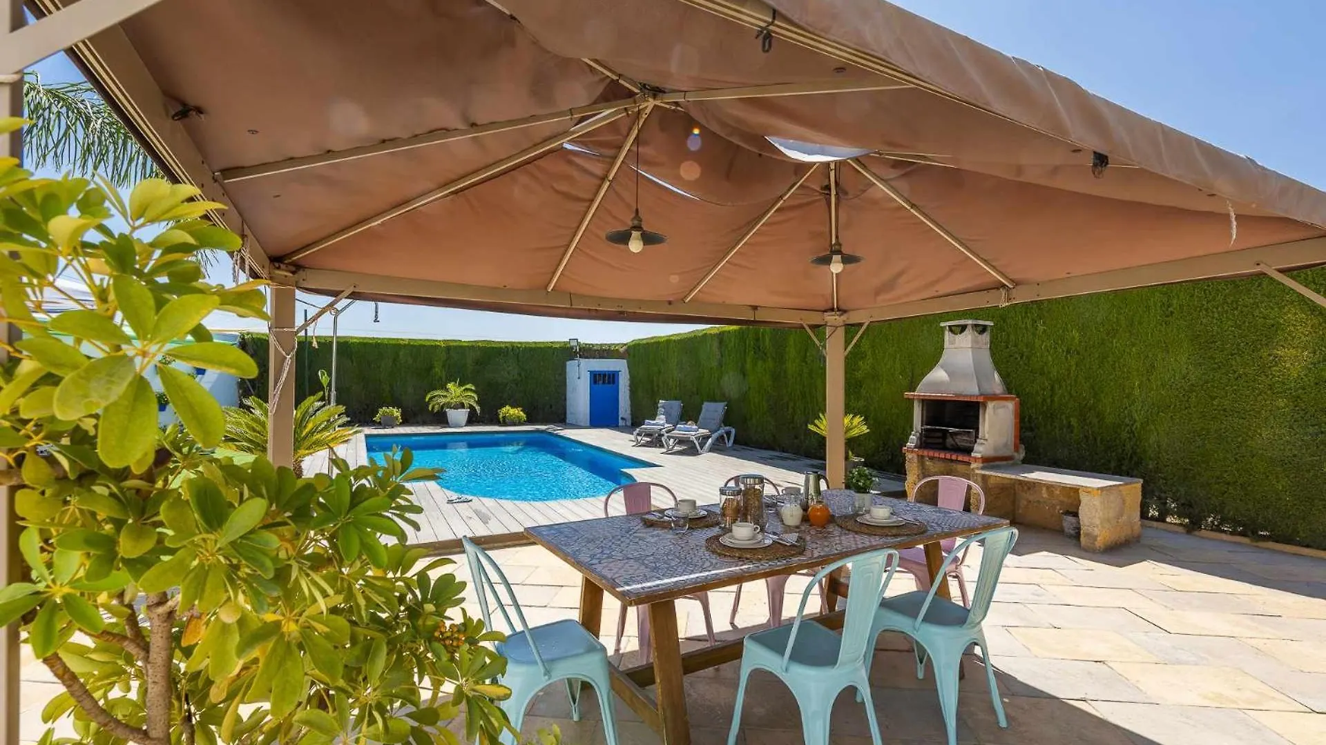 Country house Casa Rural Casita De La Cantera Guest House La Lantejuela Spain